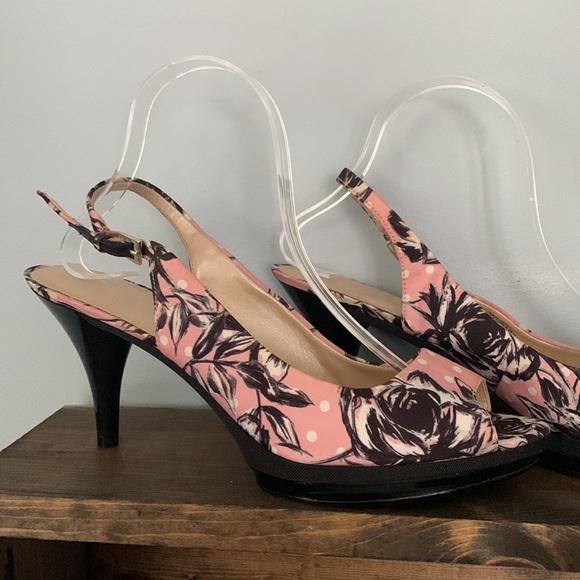COPY - Nine West Punk Black Floral 3.25” Heels Size 10 - Picture 2 of 10